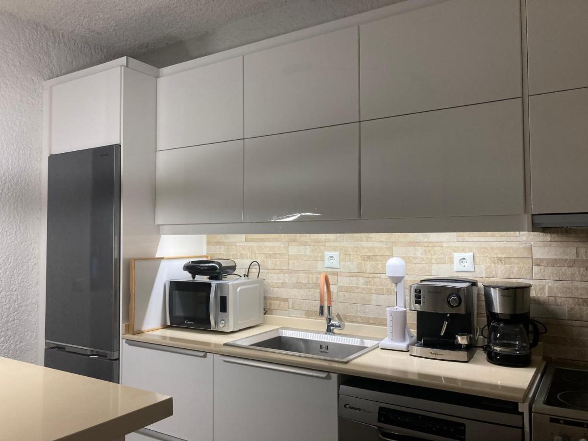 Apartman Perea Περαία Εξωτερικό φωτογραφία
